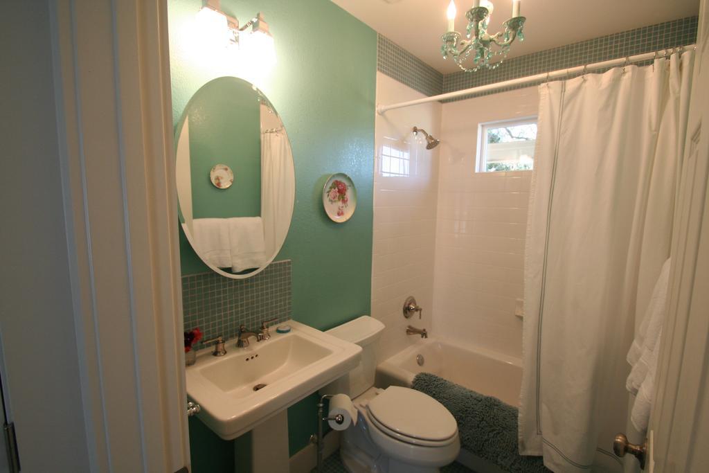 Bear Creek Cottage Manchaca 外观 照片